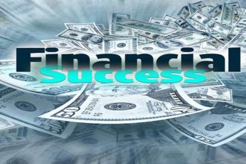 Looking for Financial Success? Here are 10 Tips to Help You Get There