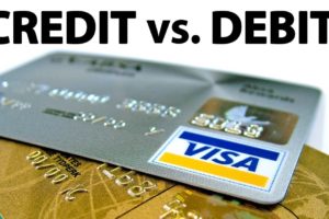 Credit vs Debit – Which is a Better Option for Online Use?