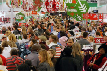 4 Useful Tips to Save Money on Black Friday Shopping Deals